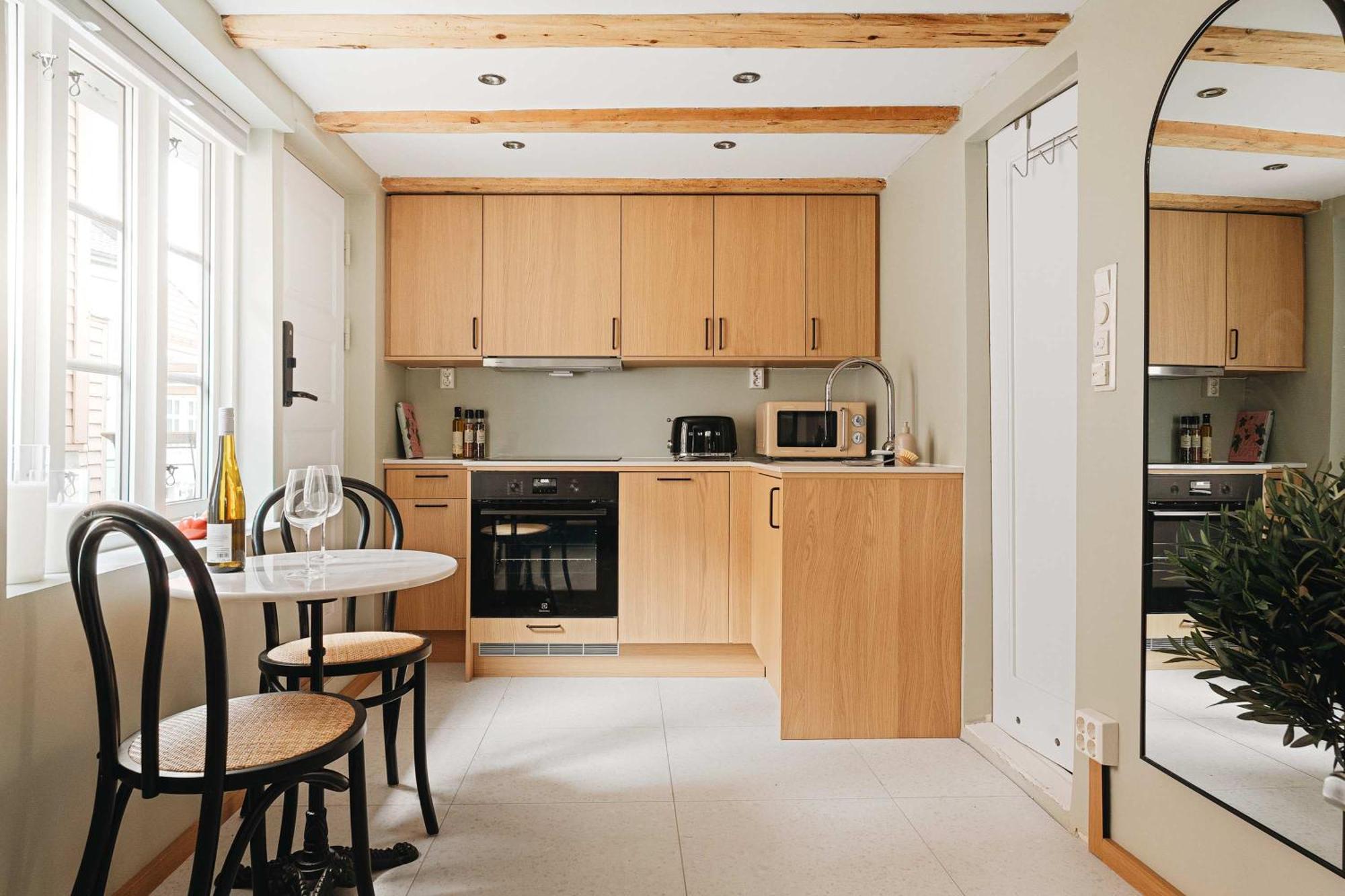 Dinbnb L The 1880 Authentic Dream I 500m To Bryggen Bergen