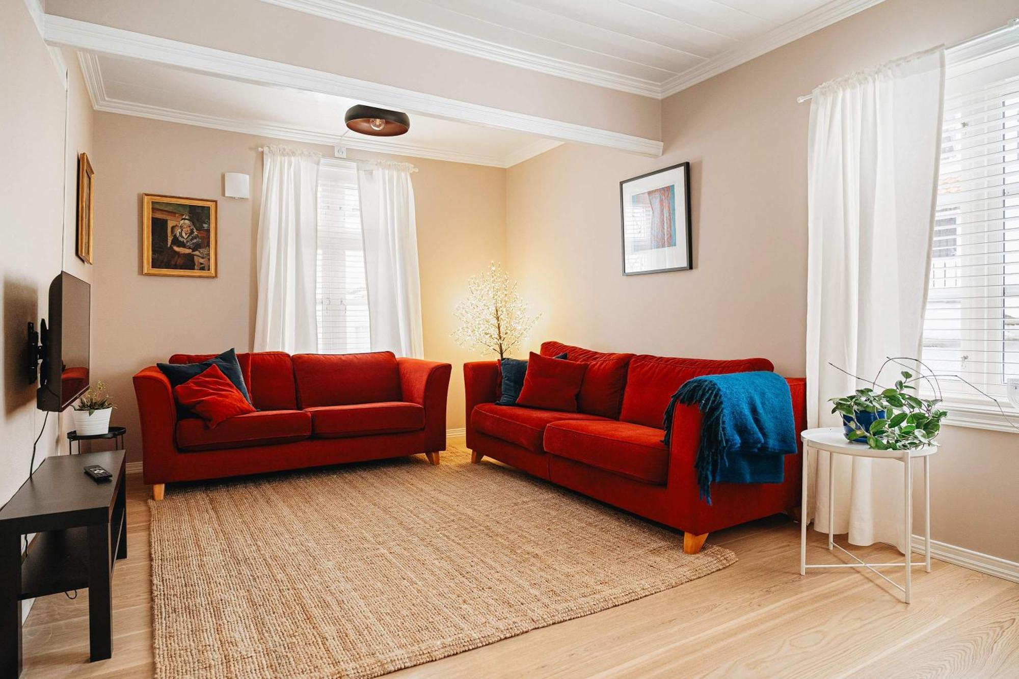 Dinbnb Homes L Charming 2-bedroom By The Sea Cozy Bergen