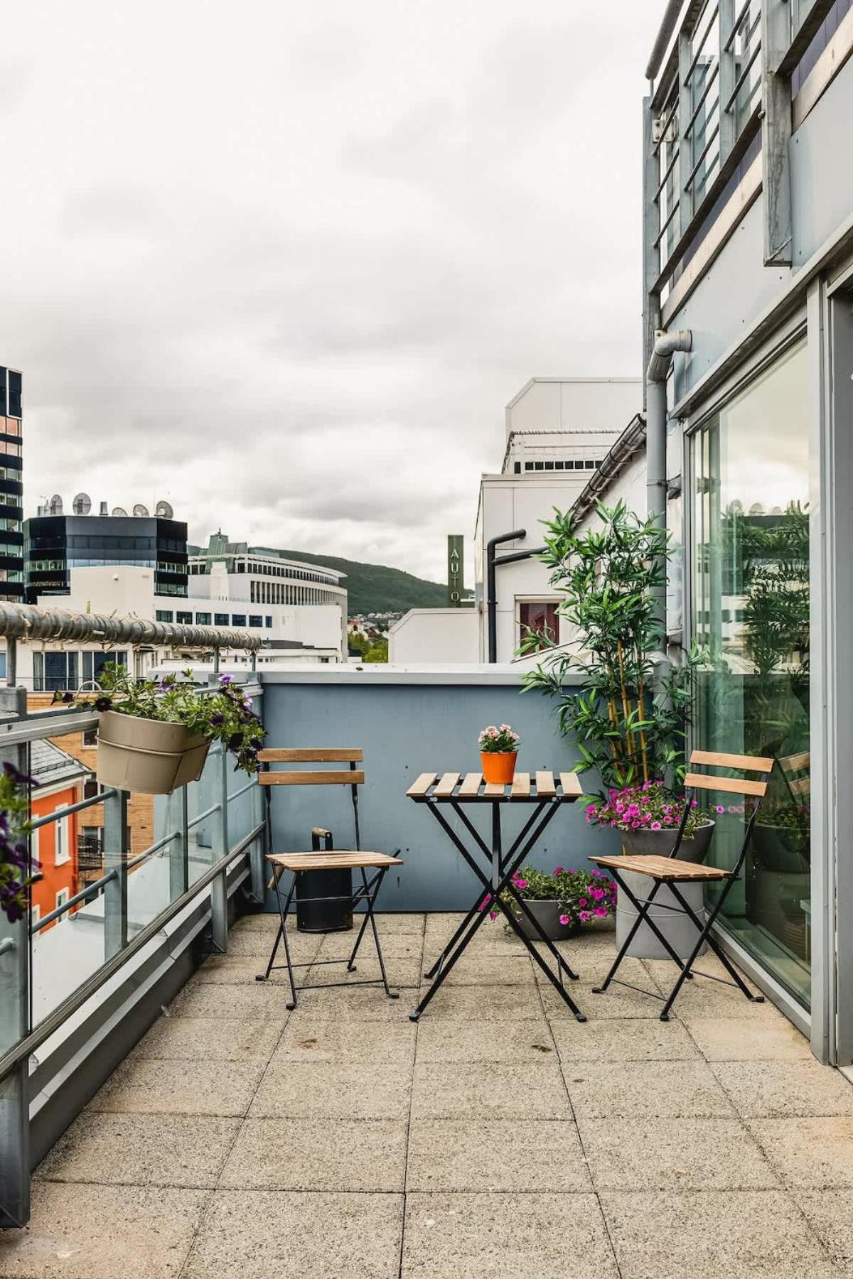 Dinbnb L Elevator - 18spm Balcony - 2 Min To Train * Bergen