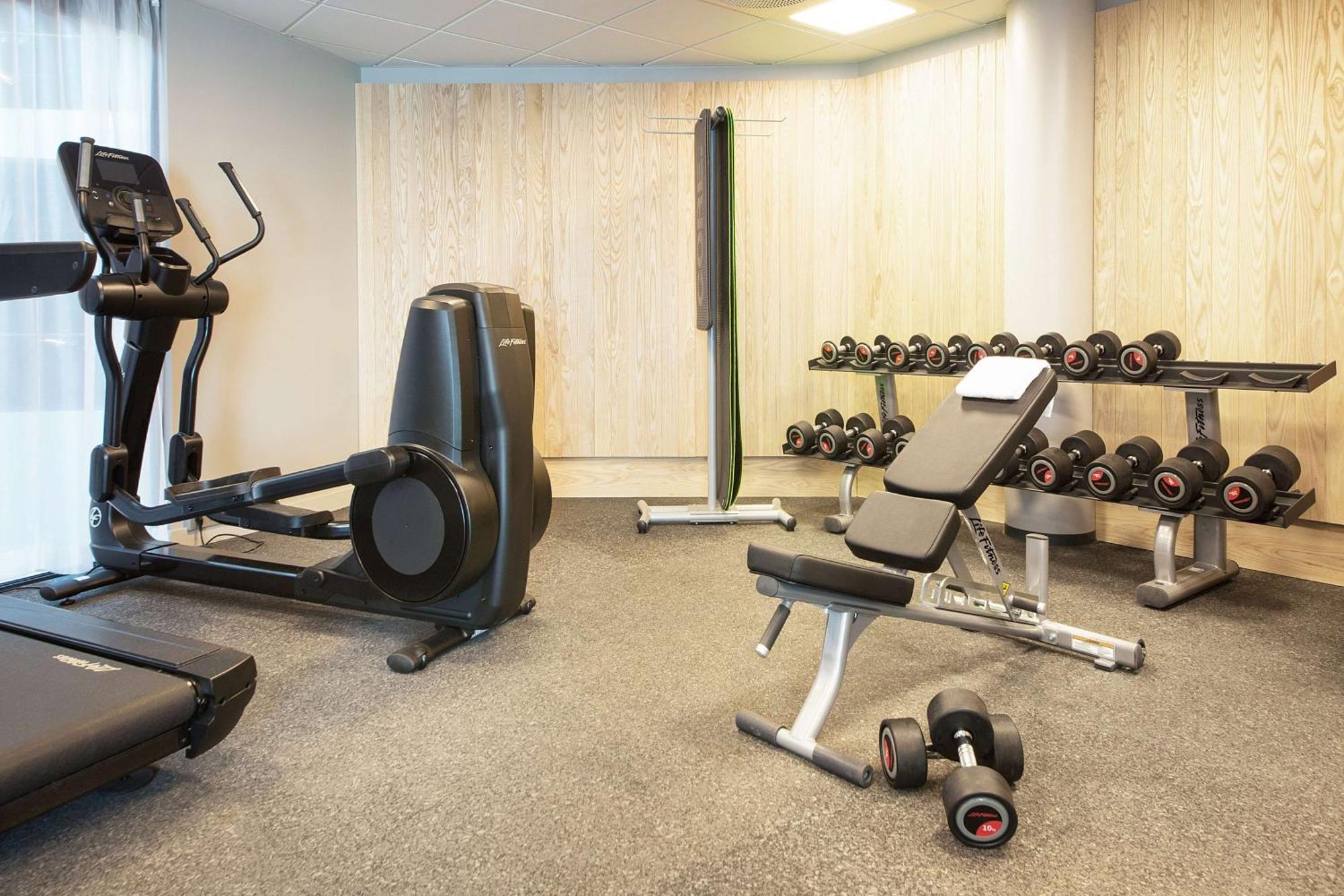 Scandic Flesland Airport Hotel 4*