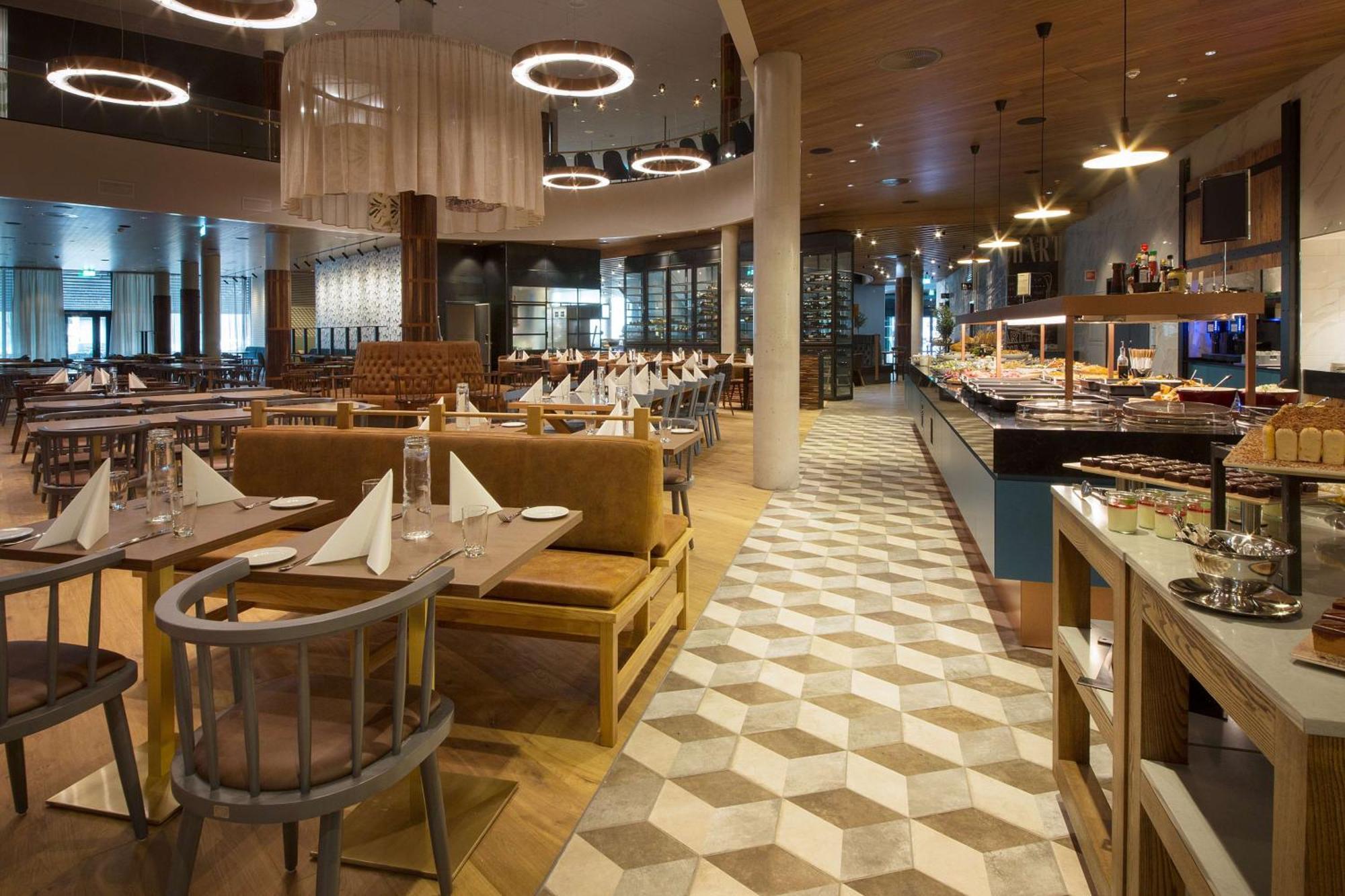 Scandic Flesland Airport Hotel 4*