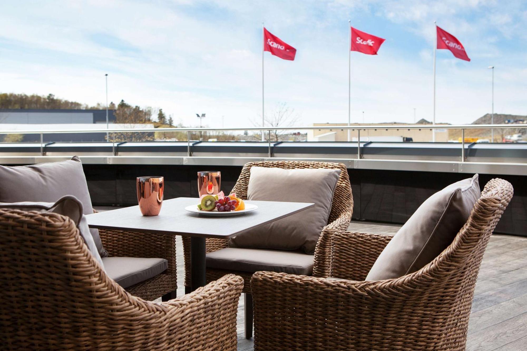 Hotel Scandic Flesland Airport 4*