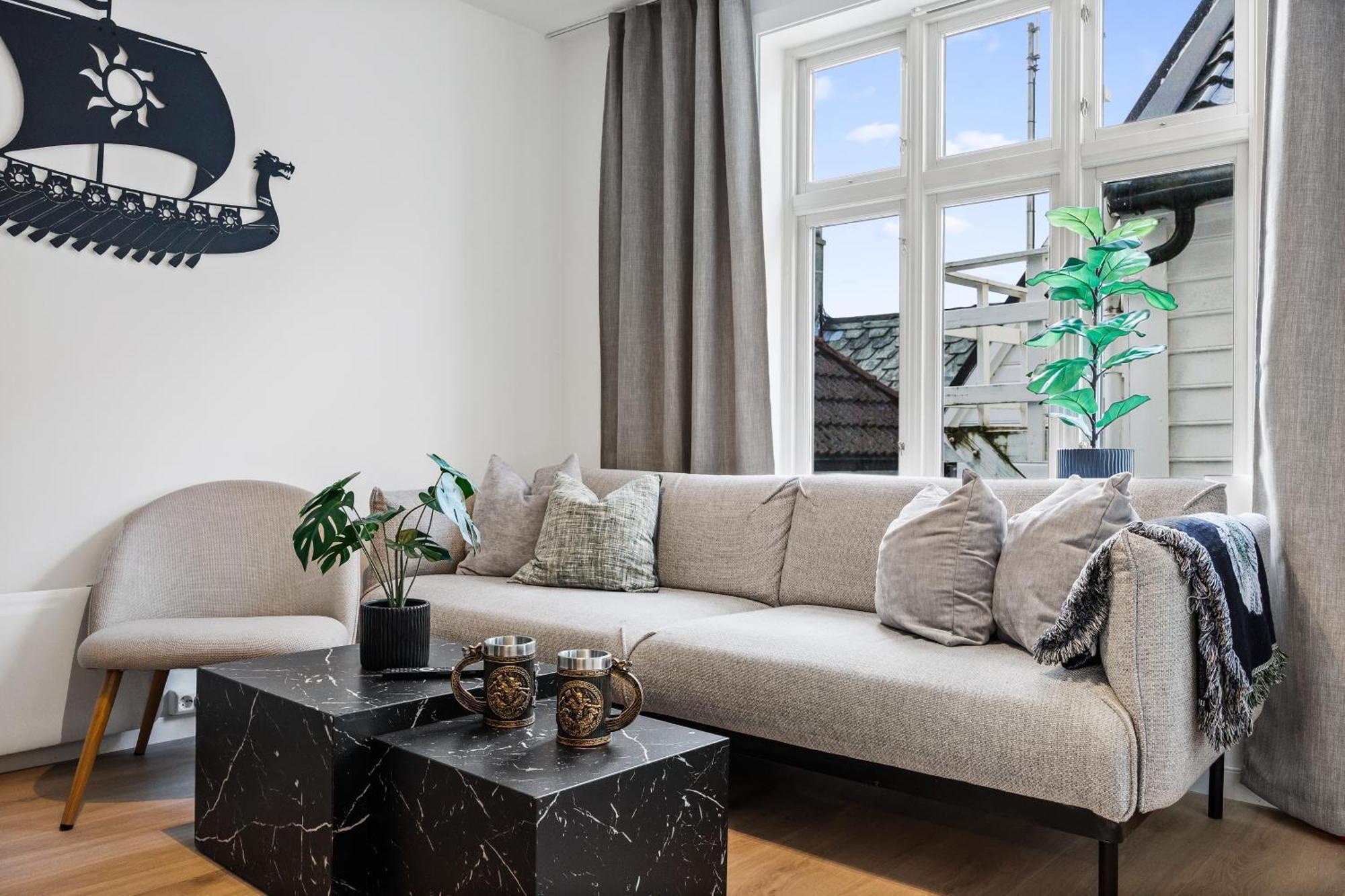 Homerentals - Behind Bryggen & Historic Cobblestone Streets - 2 Floor Renovated From February 2025 * Bergen