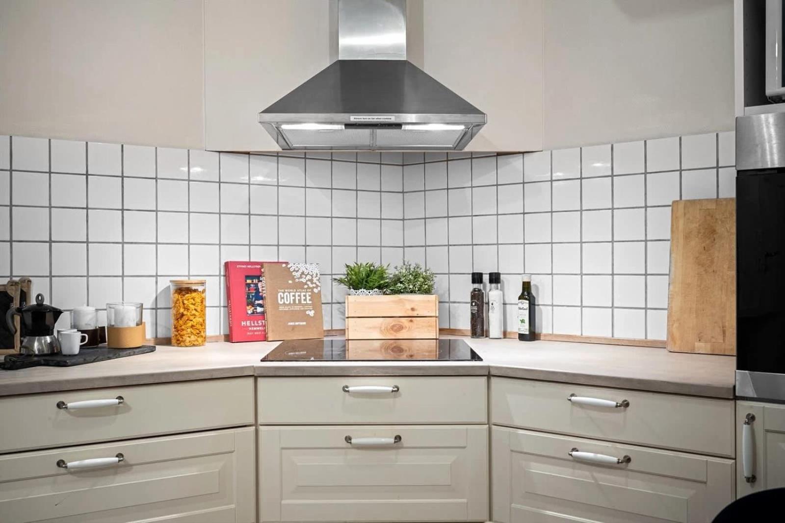 Dinbnb L 250m From Citycenter L Fireplace L Sleeps 6 L 24i7 Check In Apartment