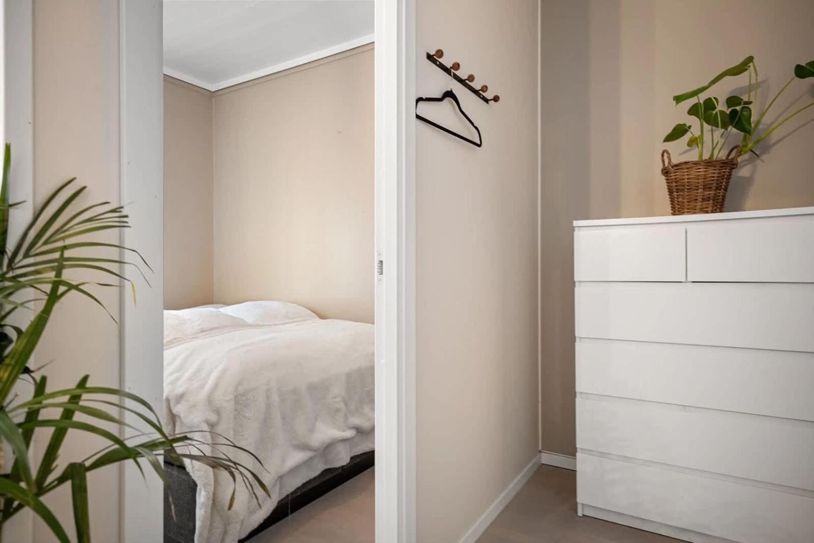 Apartment Dinbnb L 250m From Citycenter L Fireplace L Sleeps 6 L 24i7 Check In Bergen