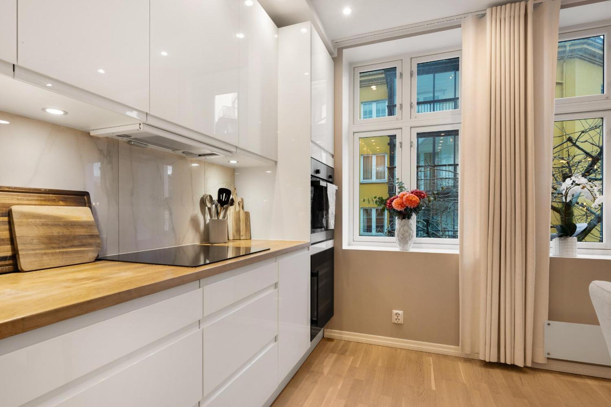 Apartment Luxury Summer With Balcony Near Bryggen