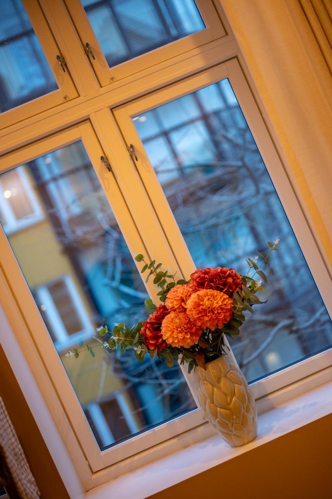 Luxury Summer With Balcony Near Bryggen Apartment Bergen