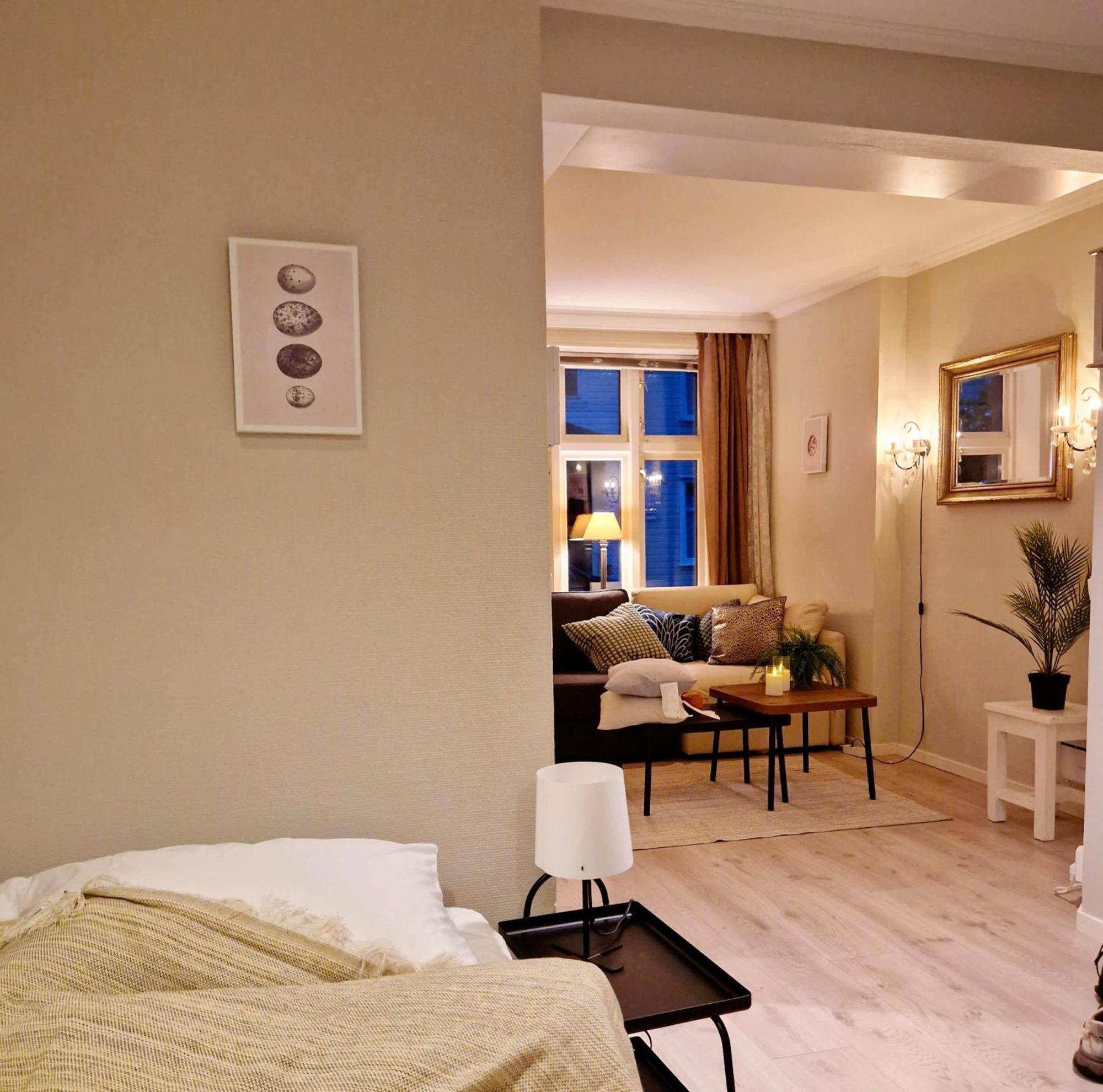 Sleep Well In Heart Of - Beautiful Street Holiday home *