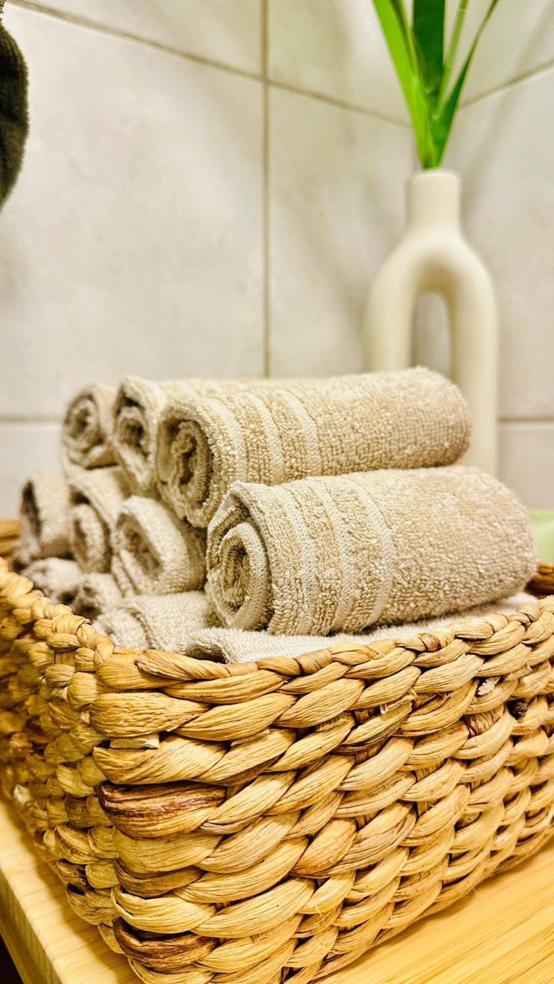 Apartment Modern Suites, Excellent Location In The Heart Of