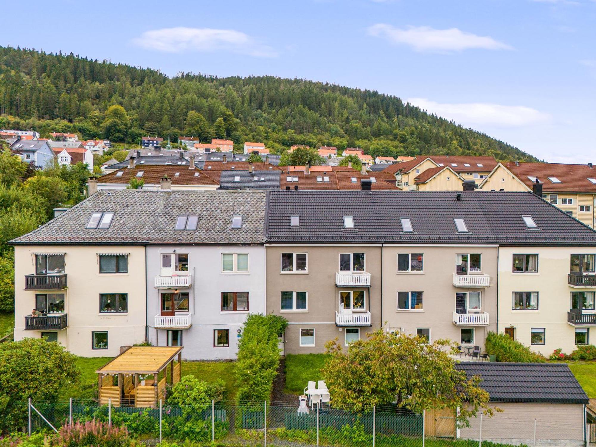 Pergola - 5min To Facilities- Family Friendly Apartment Bergen