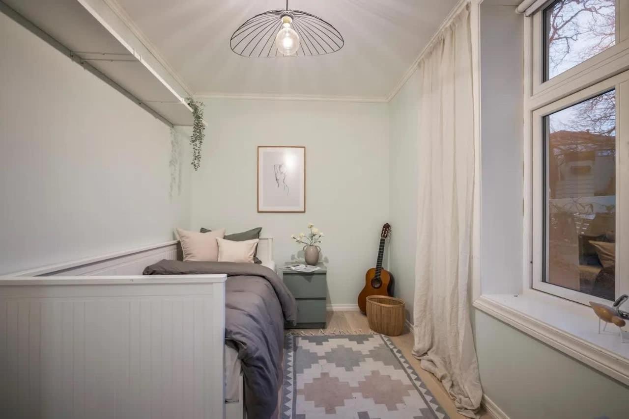 Dinbnb L Historic 4br House L 2 Free Parking L Balcony&terrace *
