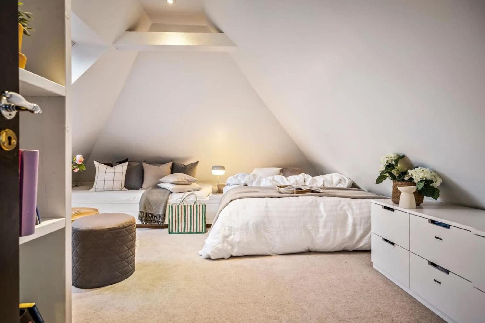 Holiday home Dinbnb L Historic 4br House L 2 Free Parking L Balcony&terrace
