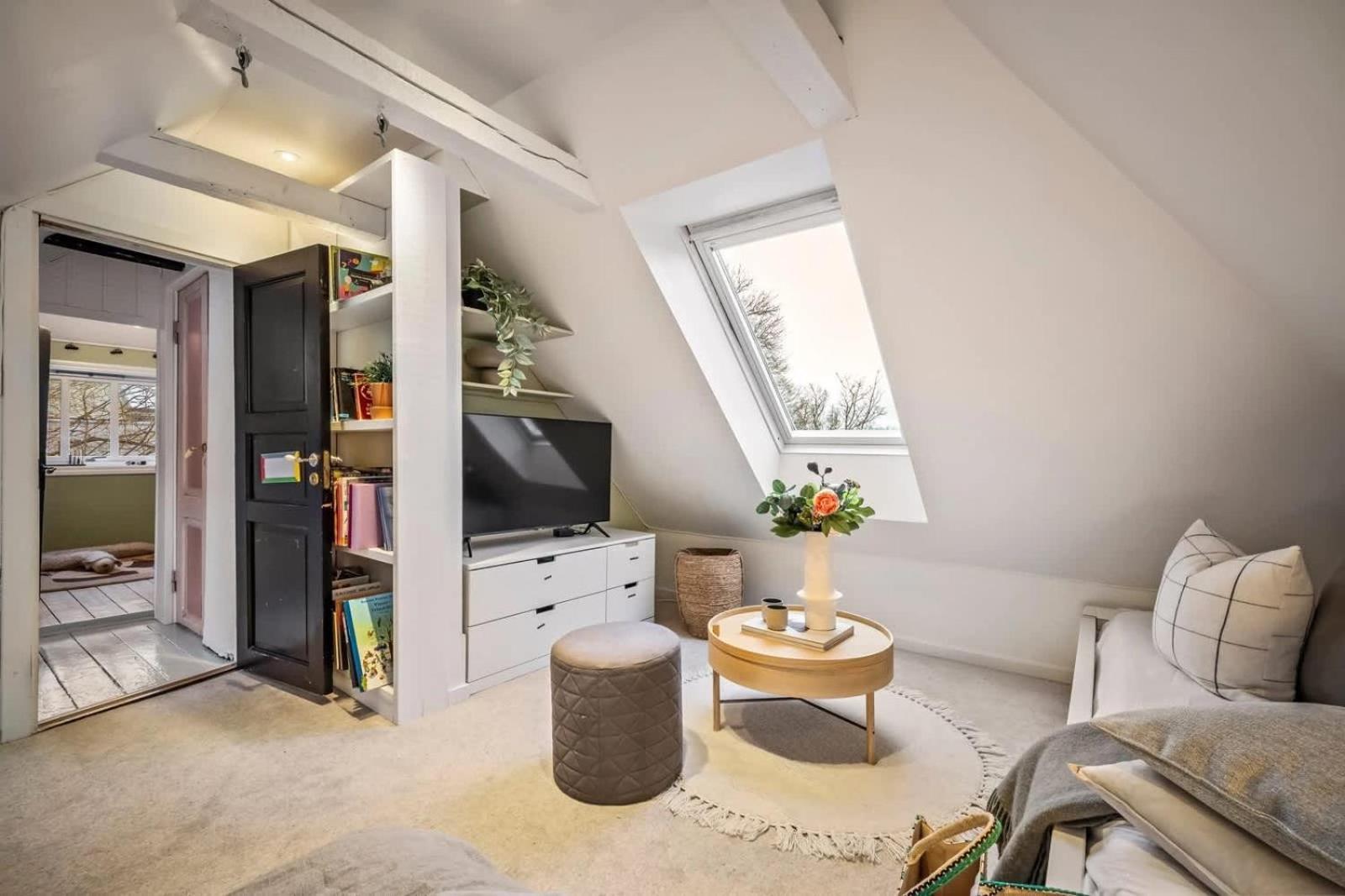Dinbnb L Historic 4br House L 2 Free Parking L Balcony&terrace Bergen