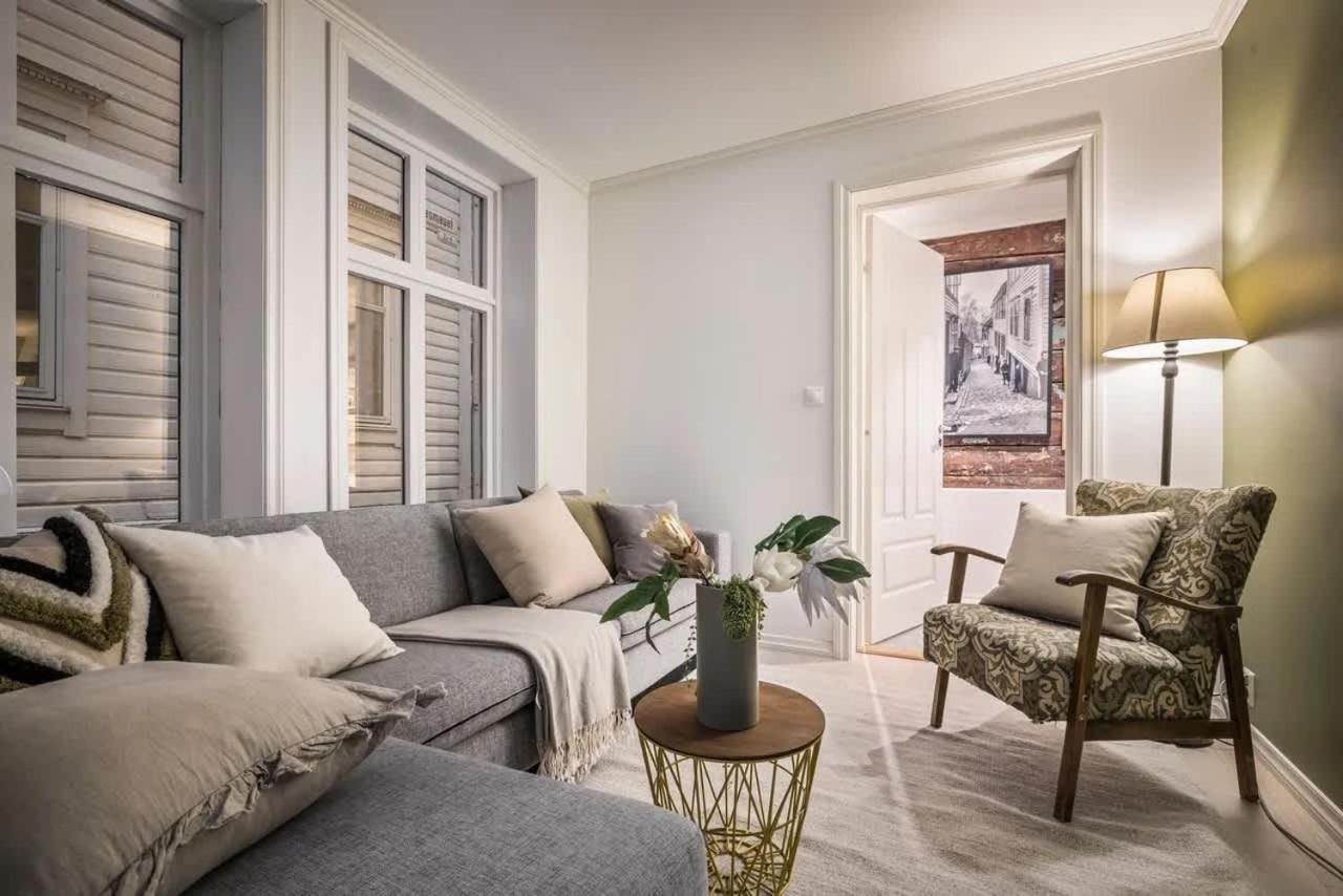 Holiday home Dinbnb L Historic 4br House L 2 Free Parking L Balcony&terrace *