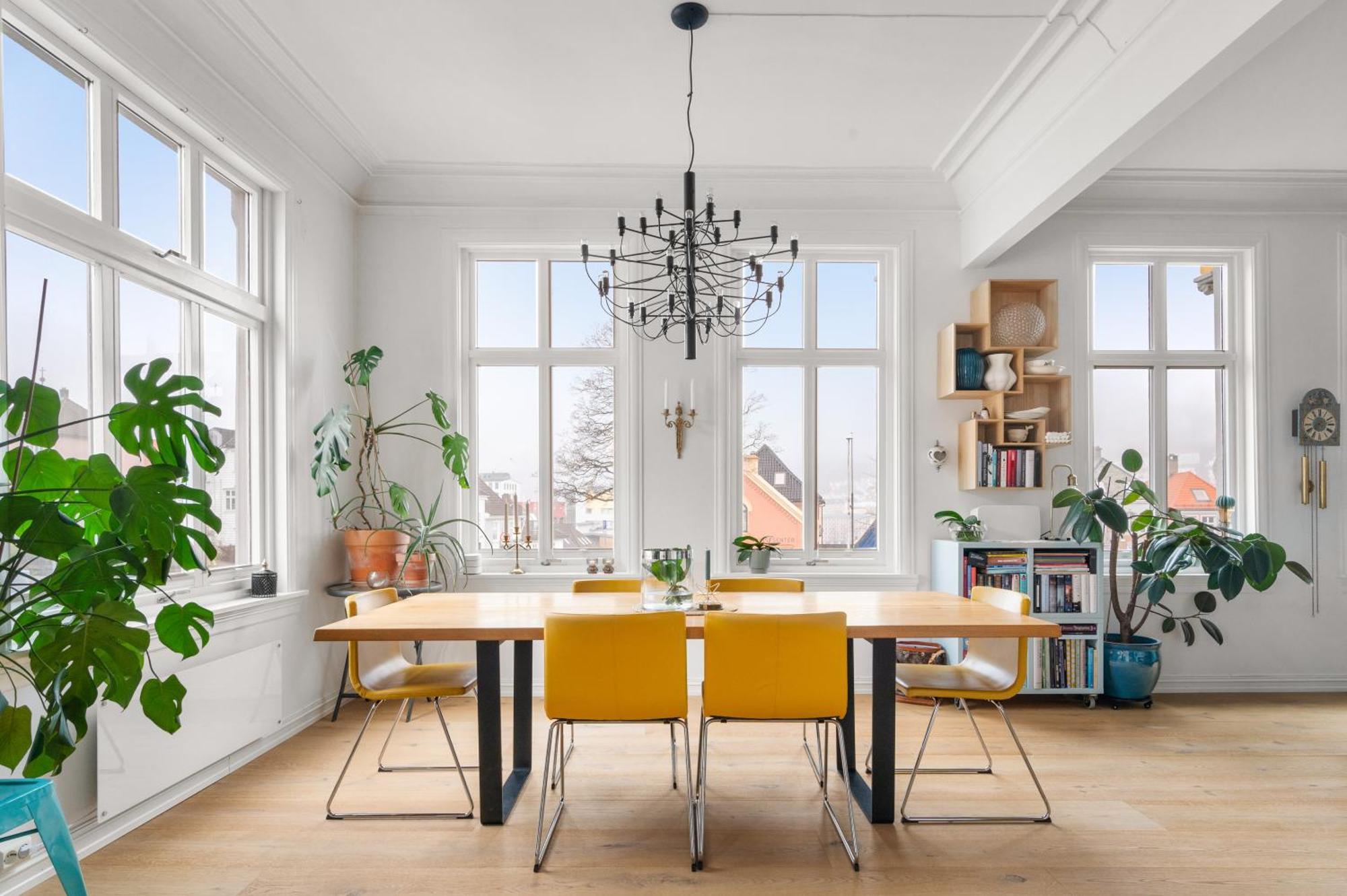Historic Townhouse I With Rooftop & Free Parking * Bergen