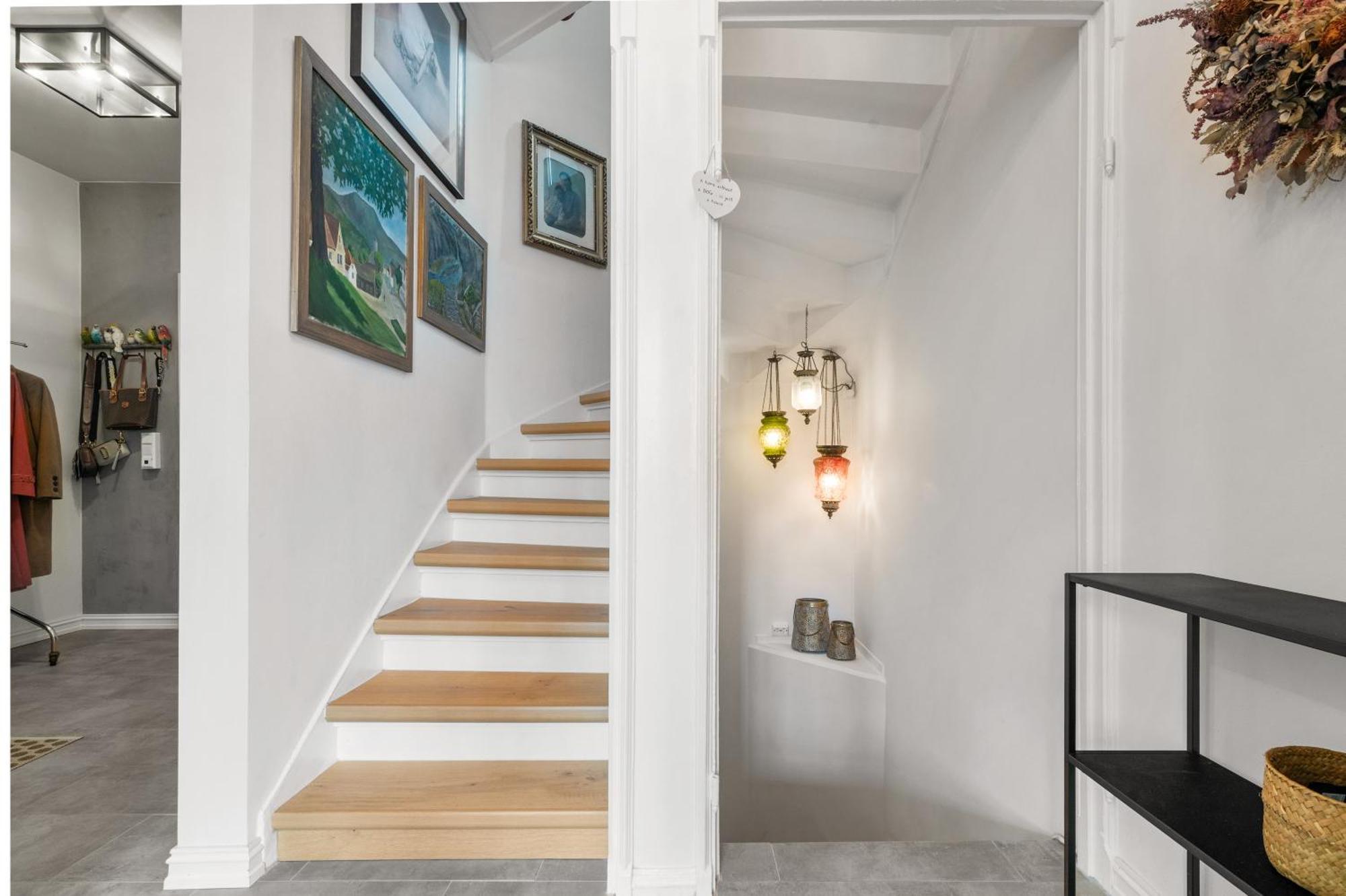 Historic Townhouse I With Rooftop & Free Parking