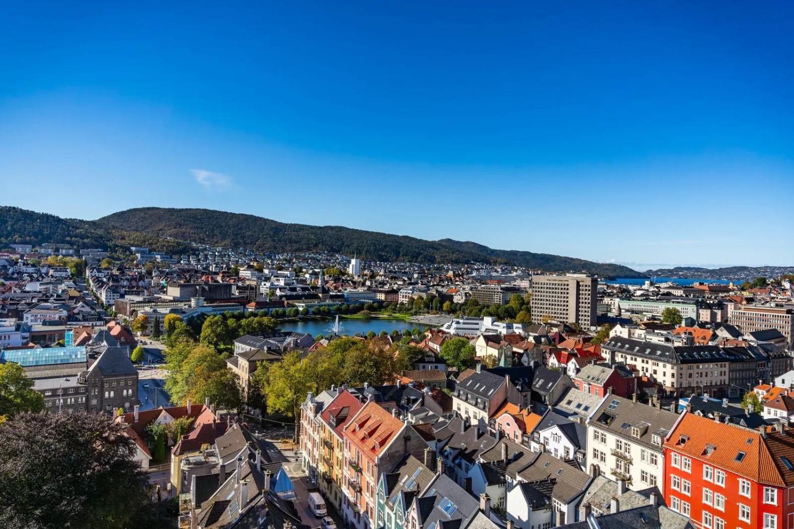 Panorama - View In L 1-bedroom Apartment Bergen
