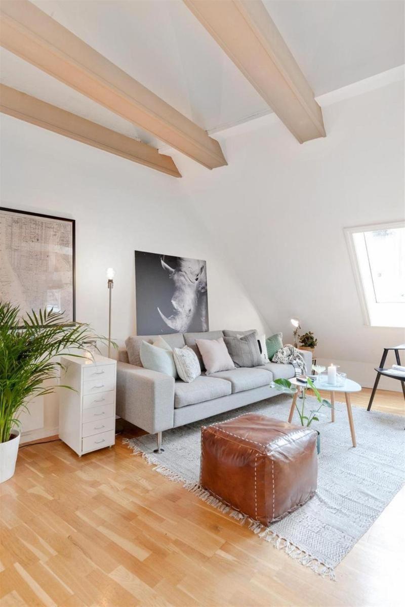 Urban - Center Apartment