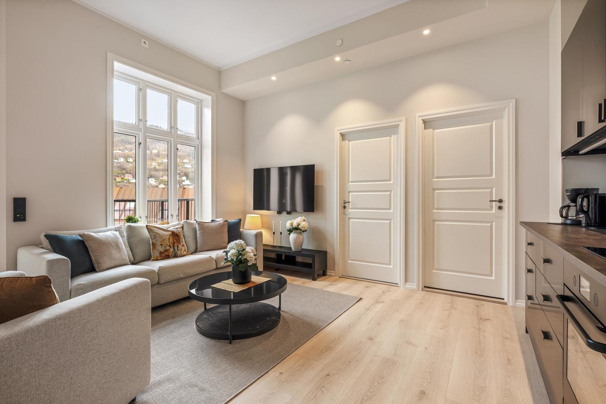 Rosenberg Apartment *