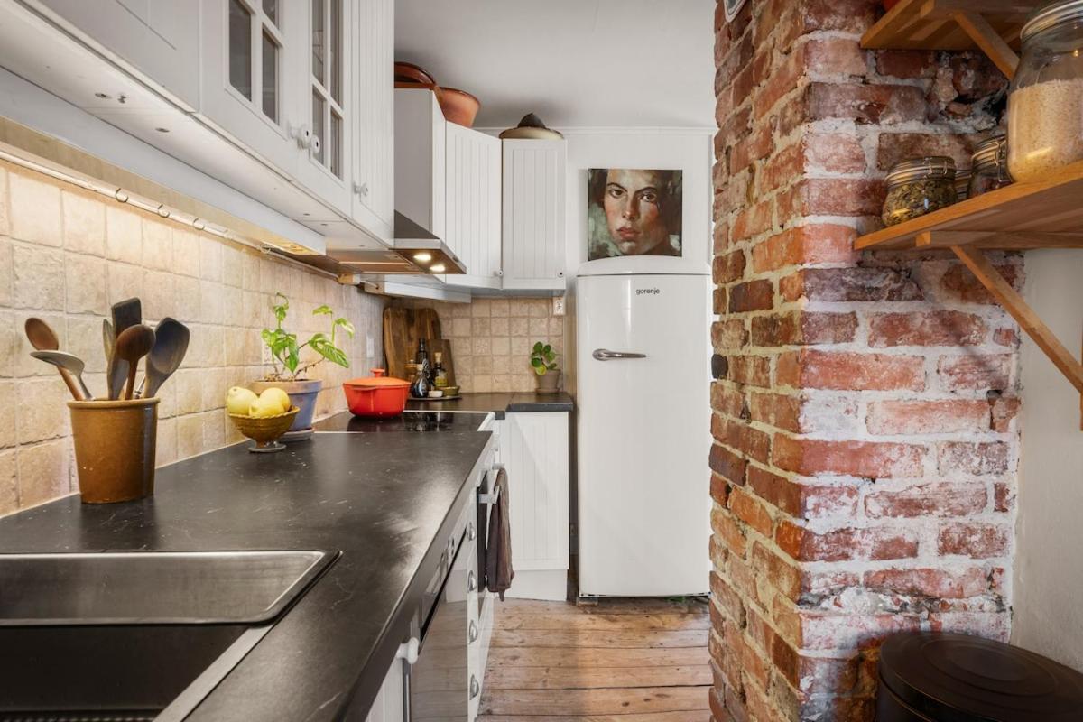 Gem Straight Out Of History - Built In 1750