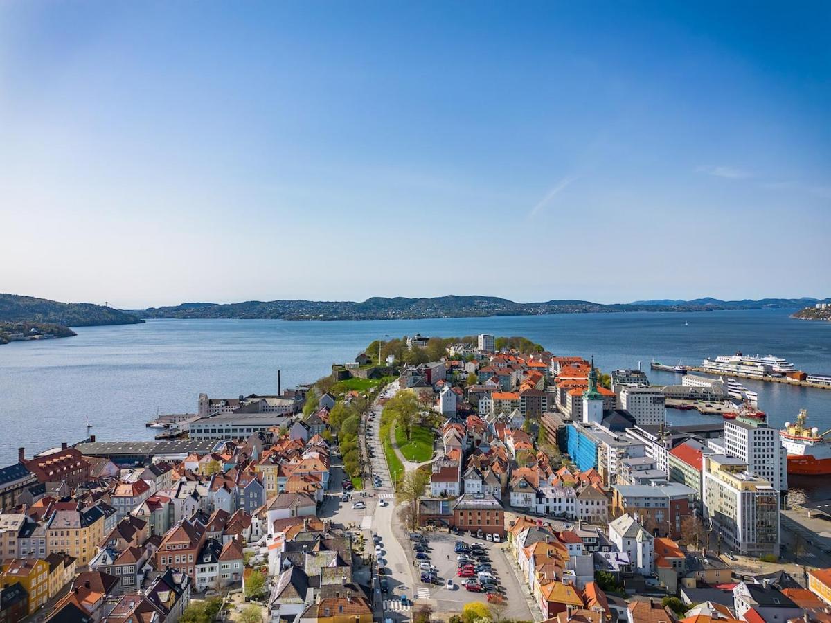 Gem Straight Out Of History - Built In 1750 Holiday home Bergen