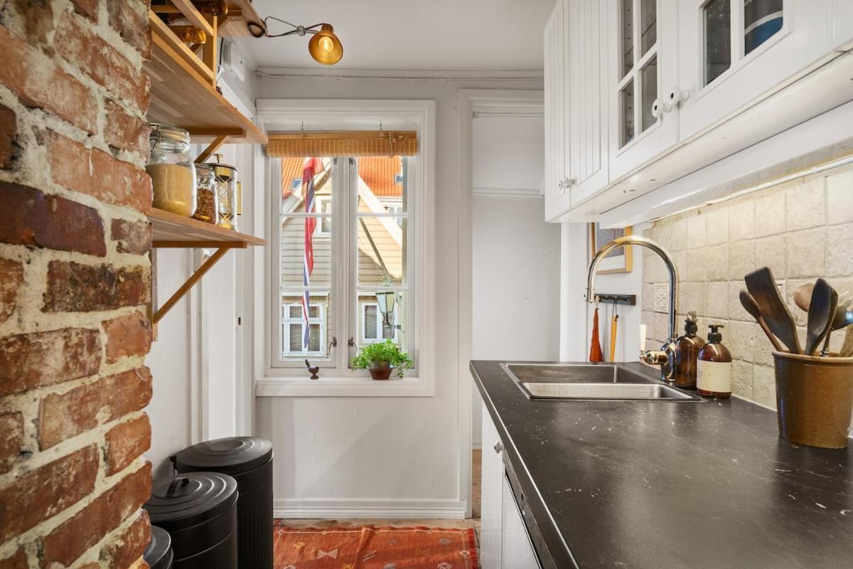 Gem Straight Out Of History - Built In 1750 Bergen