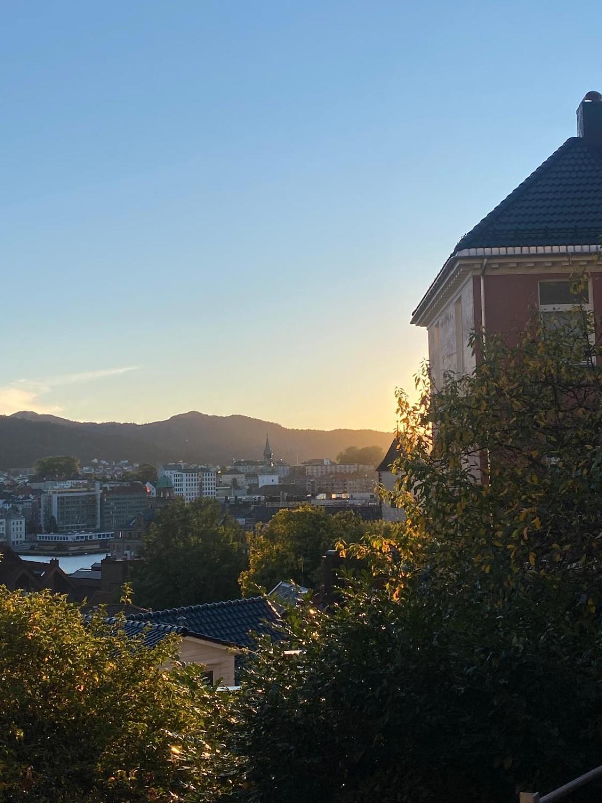 Apartment Behind Bryggen In Bergen