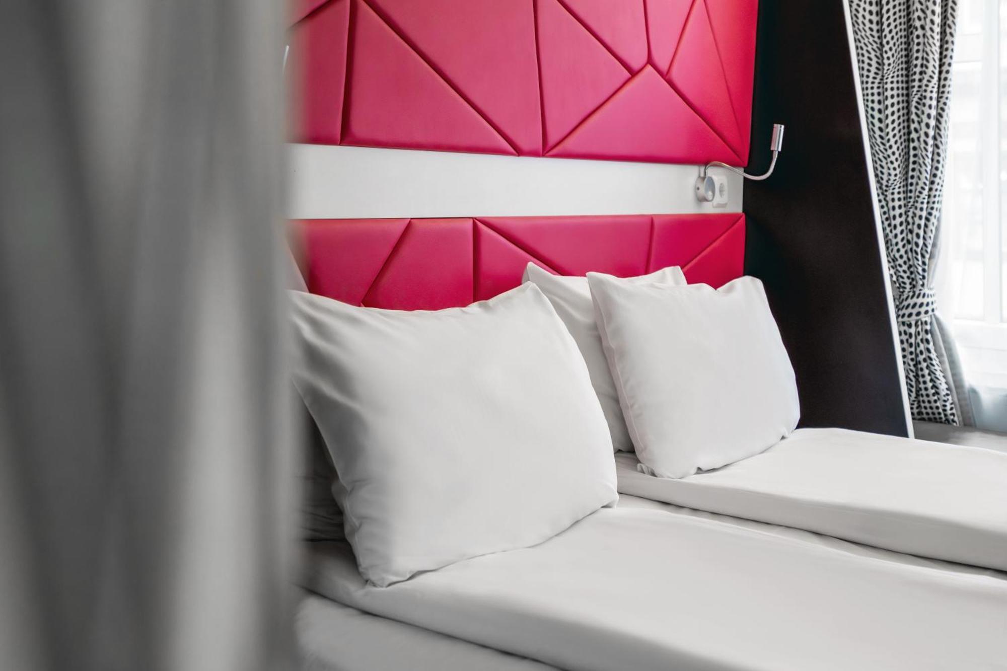 Hotel Magic Xhibition 3*
