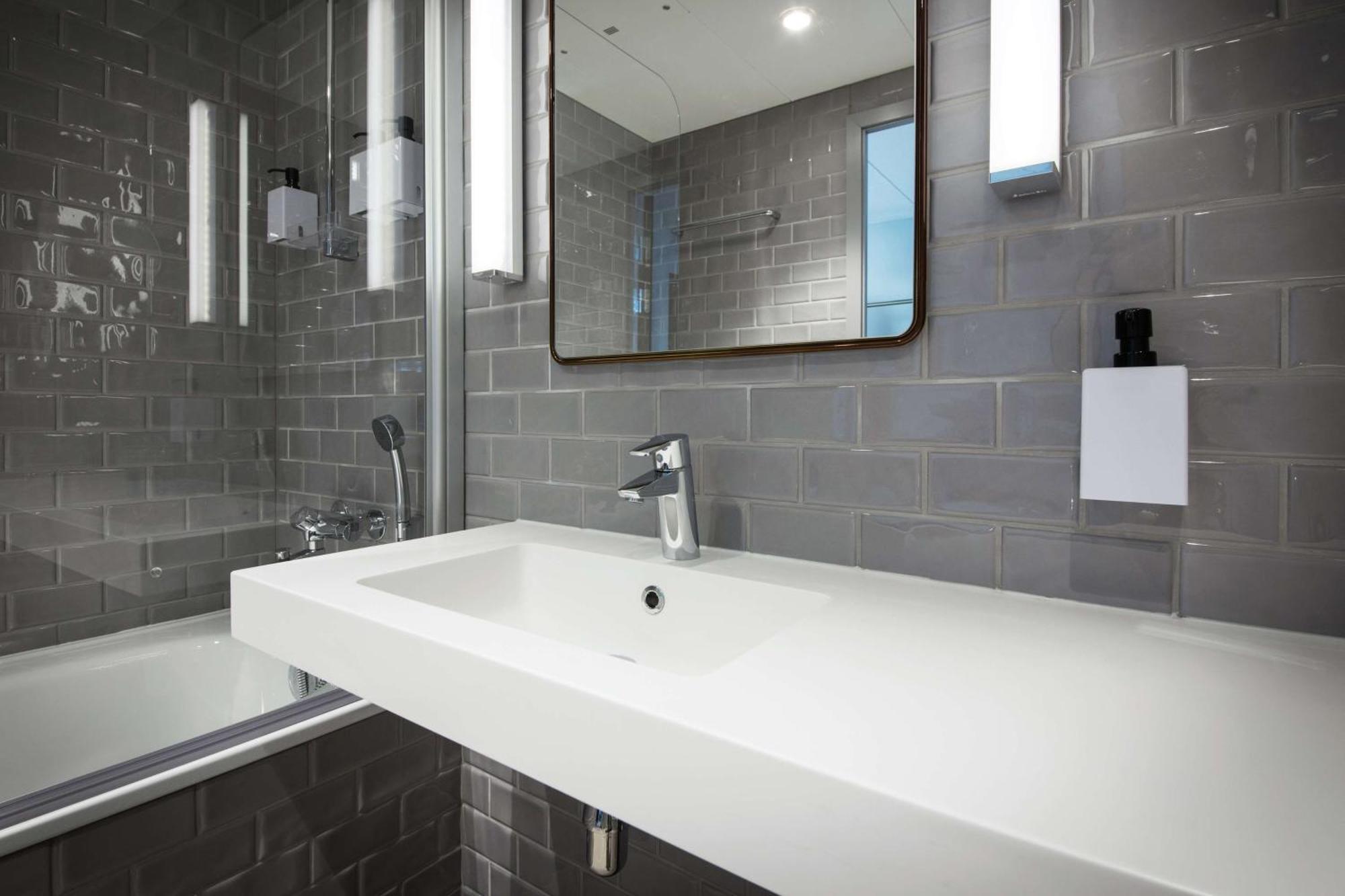 Scandic Flesland Airport 4* Bergen