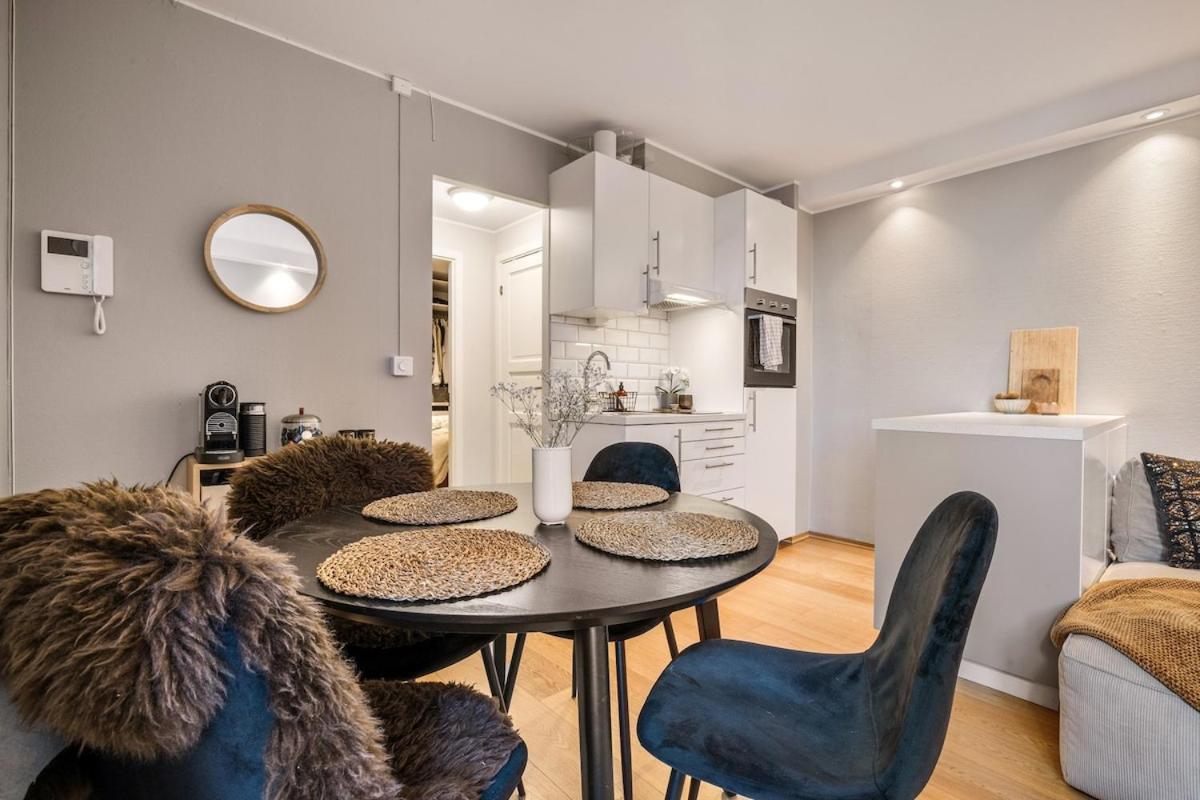 Bergens Nr1 Smau I Enkel Innsjekk I Sjoutsikt Bergen