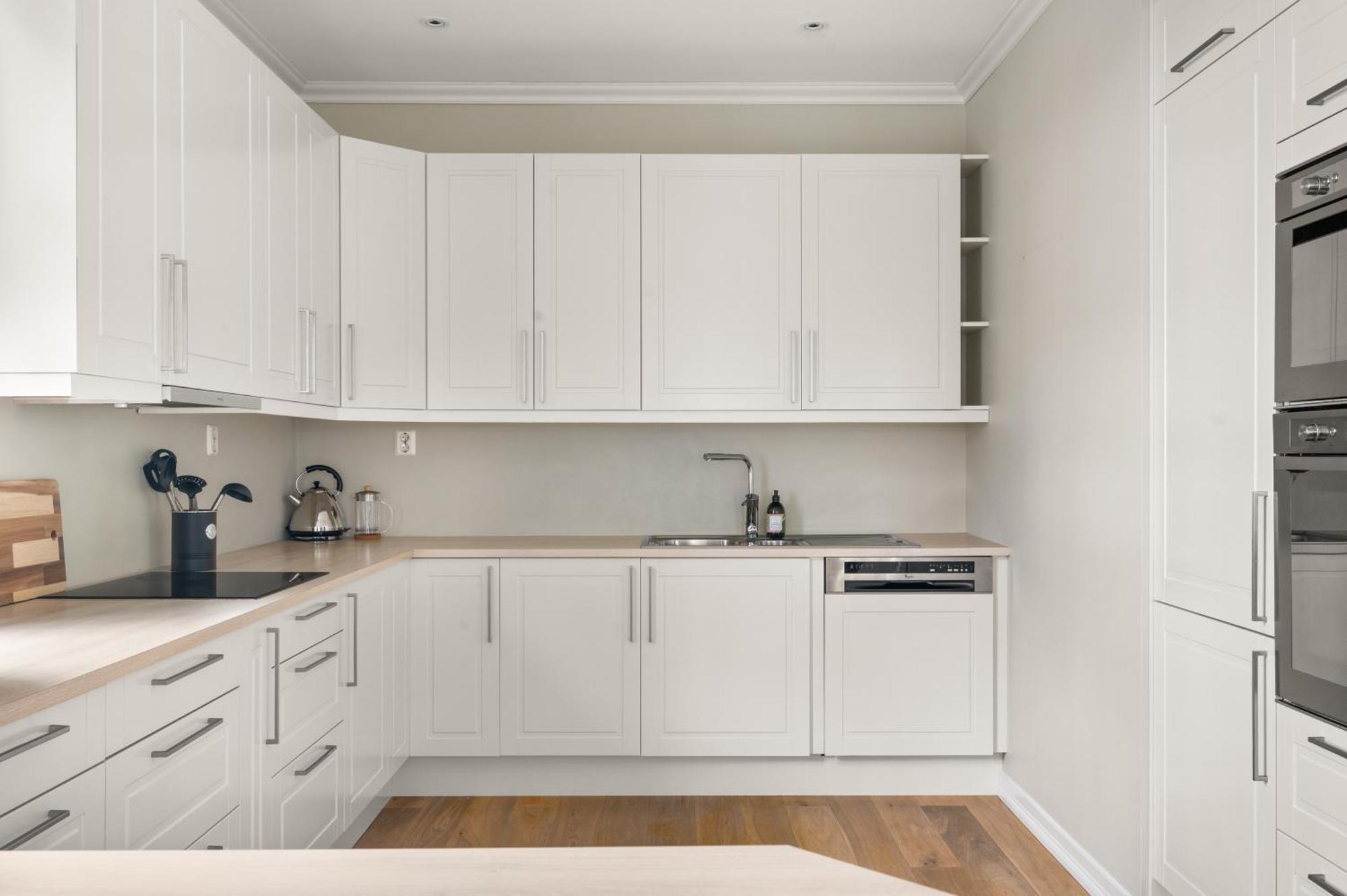 Scandinavian Luxury In Bergen's Finest Street * Bergen