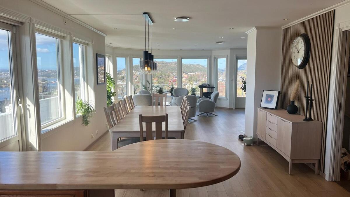 With Heated Pool And Magnificent View Bergen