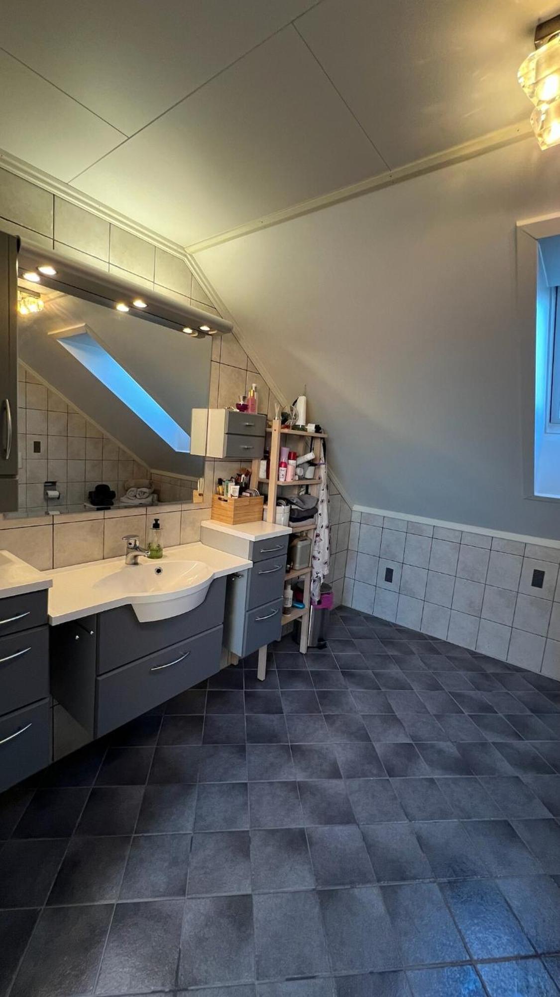 With Heated Pool And Magnificent View Bergen