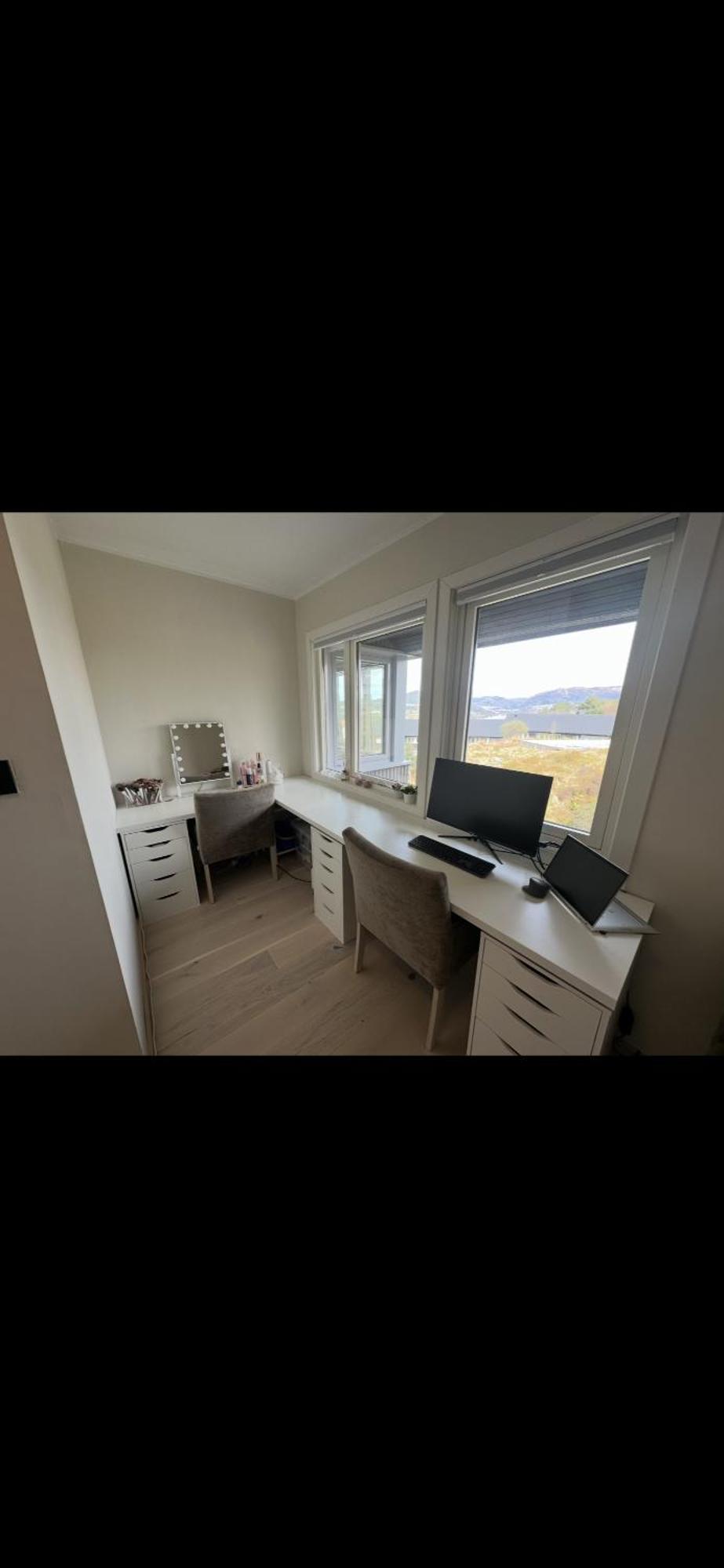 Apartment Stor Og Sentral Naer Lagunen
