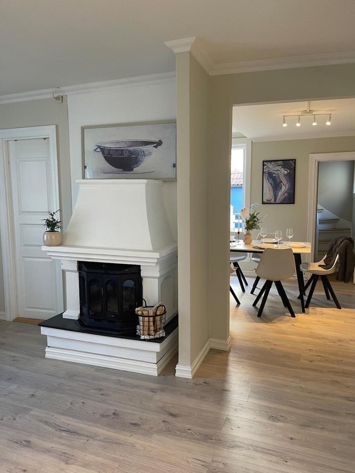 Charming House With Roof Terrace And Sea View Bergen