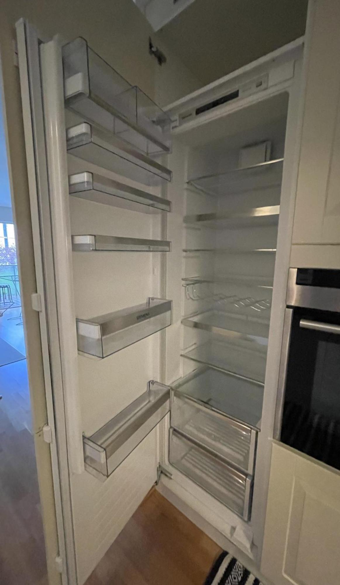84m2 3 Sleeping Which Direct Traffic To Airport And Center Apartment *