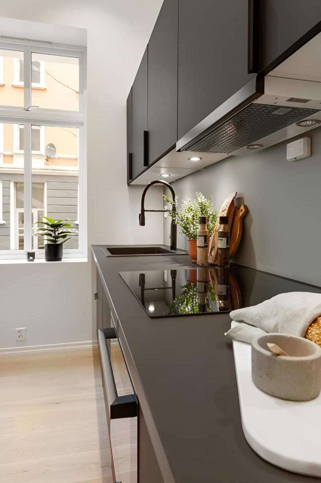 Stylish 2br In *
