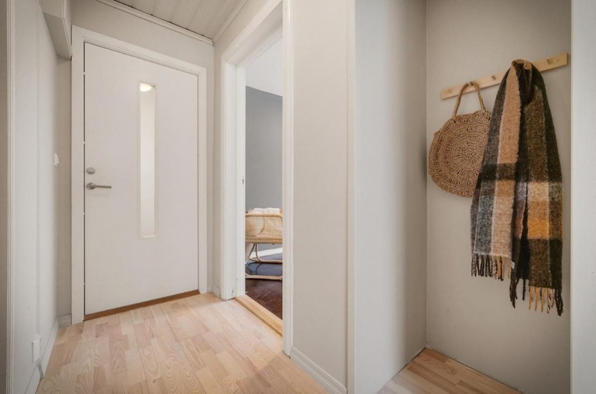 Large 1 Kilometer To Bryggen Apartment *