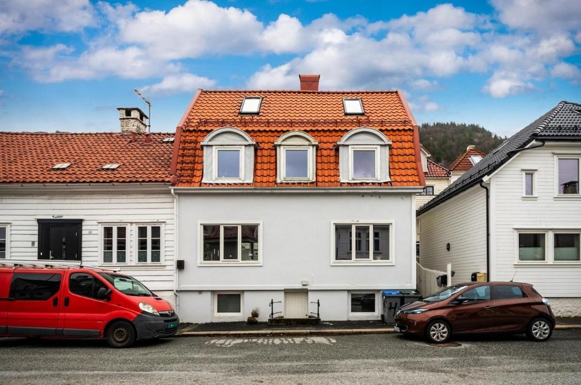 Large 1 Kilometer To Bryggen Apartment