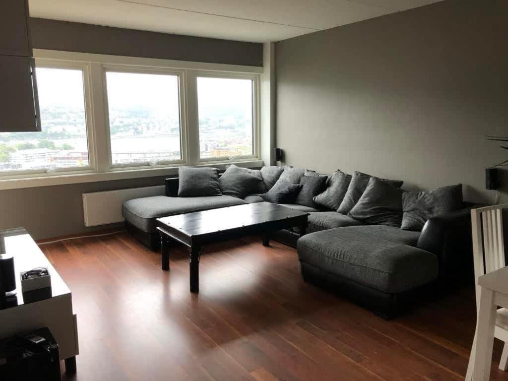 Apartment Great View - King Bed - Balcony W Roof - Sunroom *