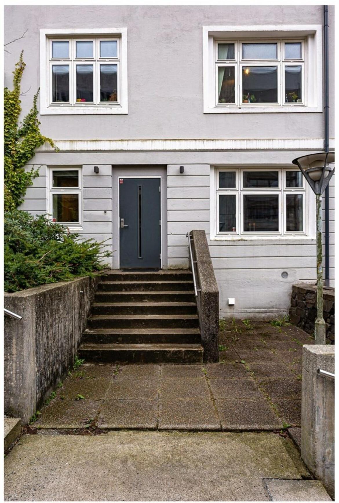 Central Apartment