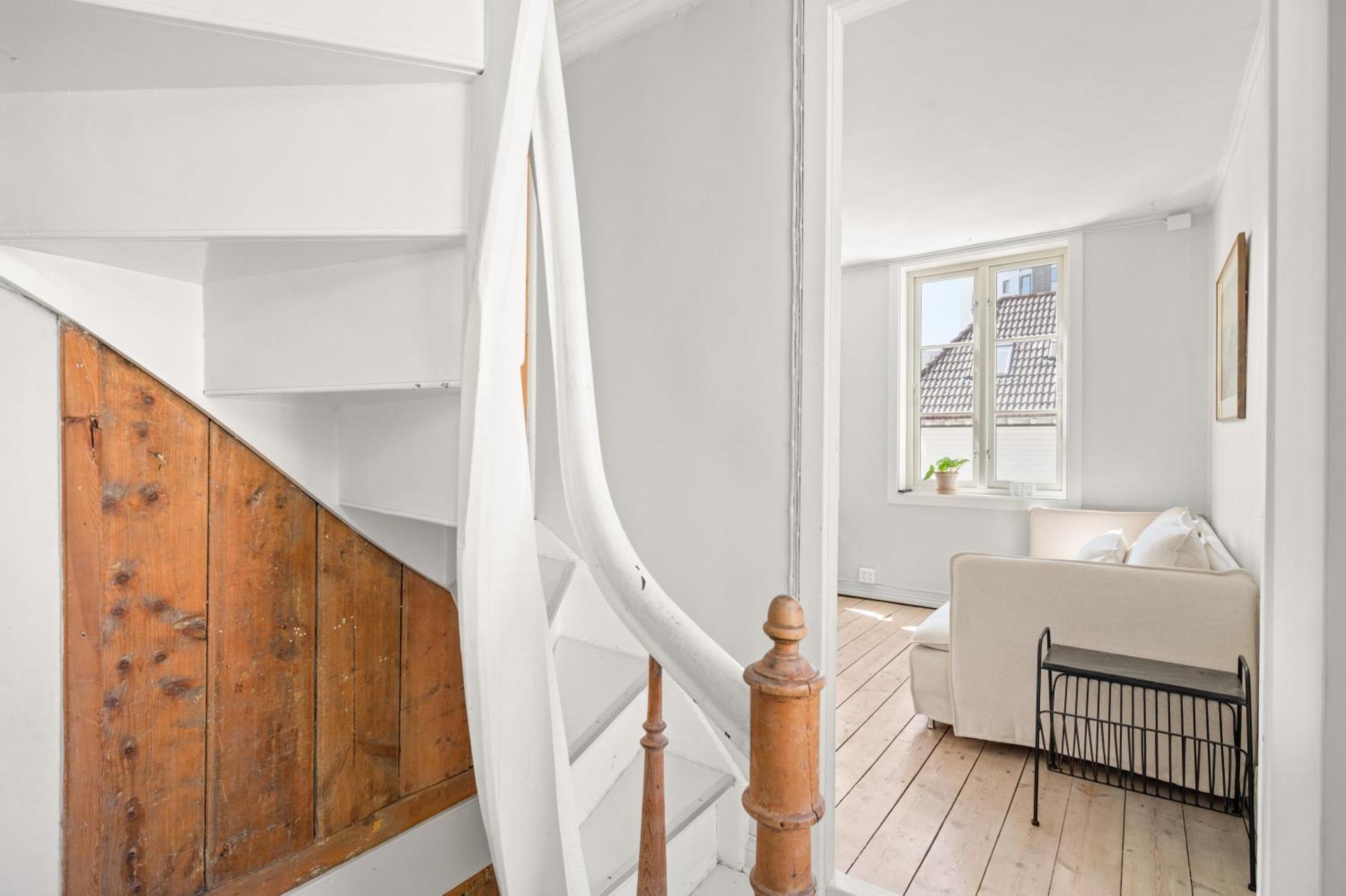 Gem Straight Out Of History - Built In 1750 * Bergen