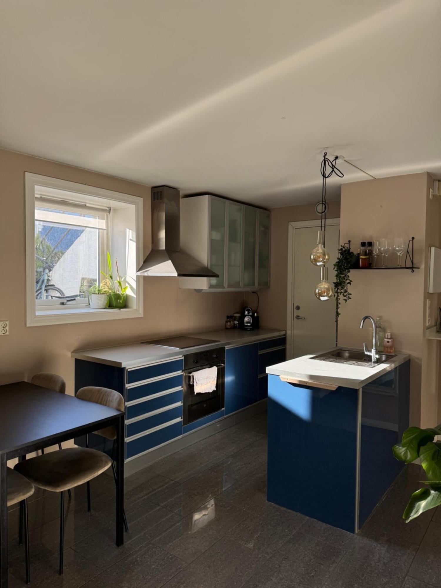 Cozy Near Center And The Mountains *