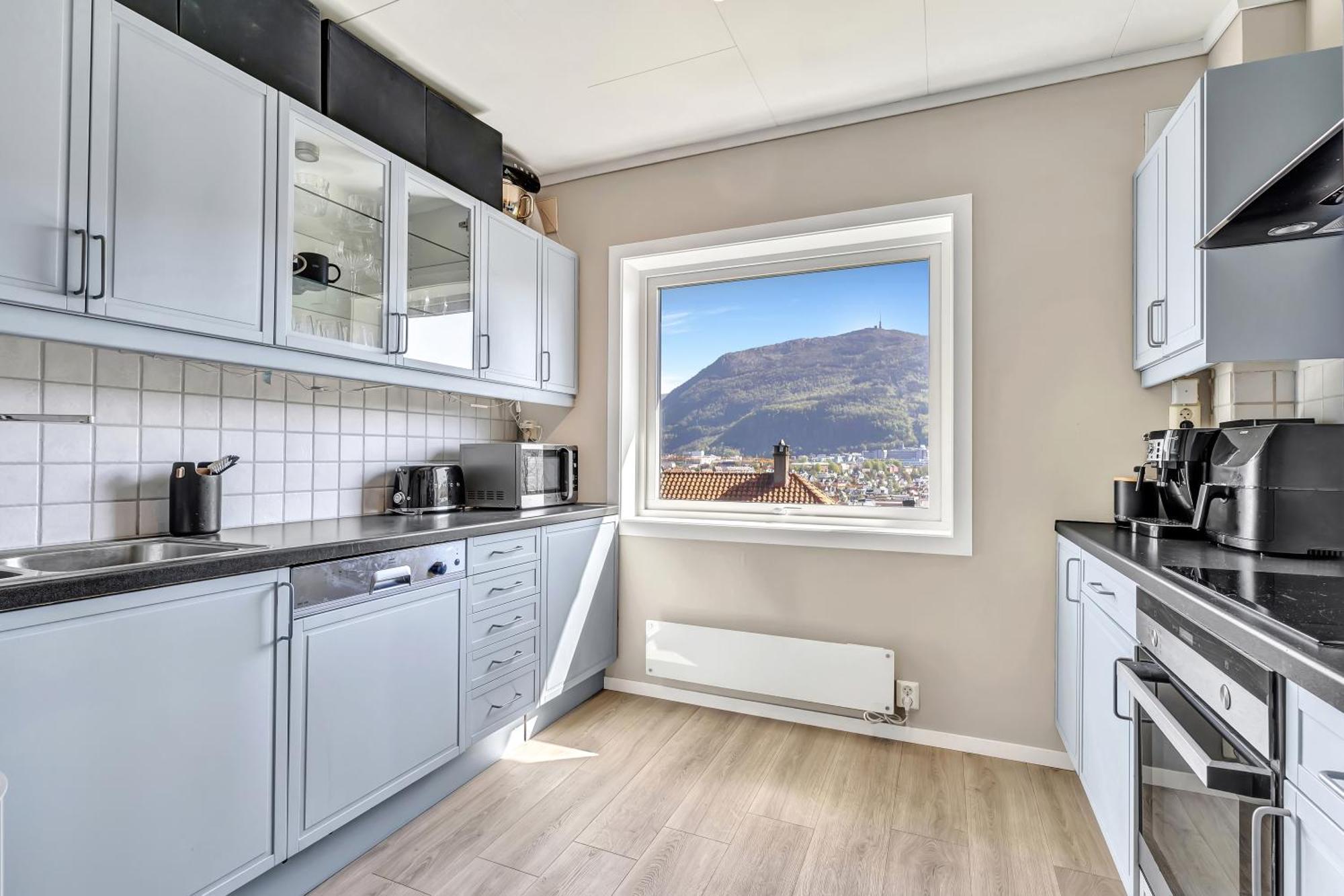 Panorama Apartment *