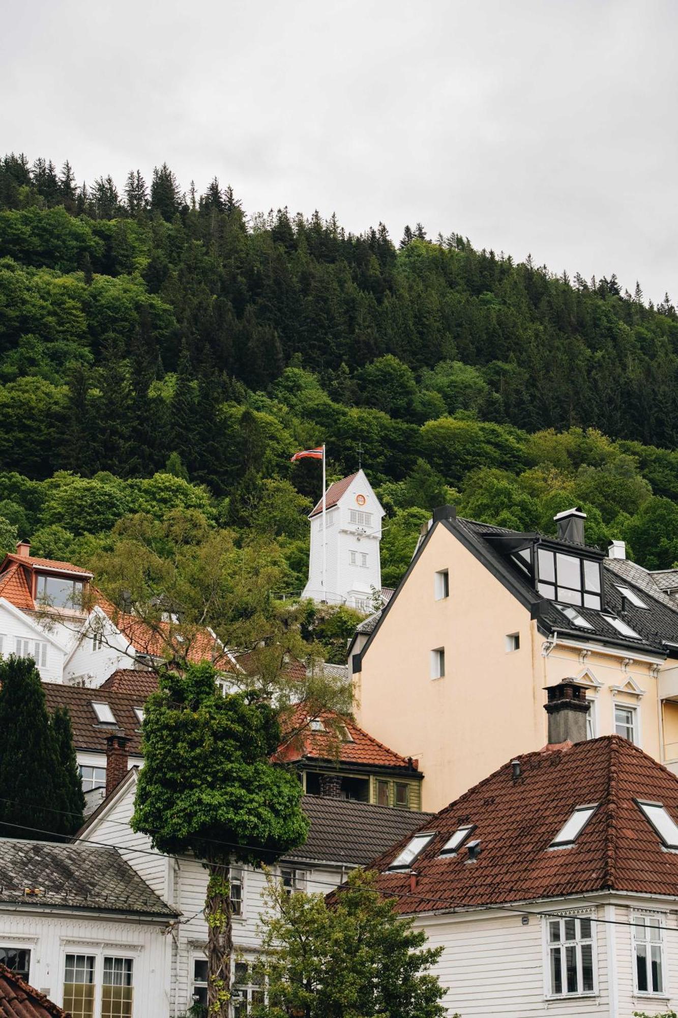 Dinbnb L 200m To Bryggen L Luxury 2 Bedroom L 2min To Floibanen
