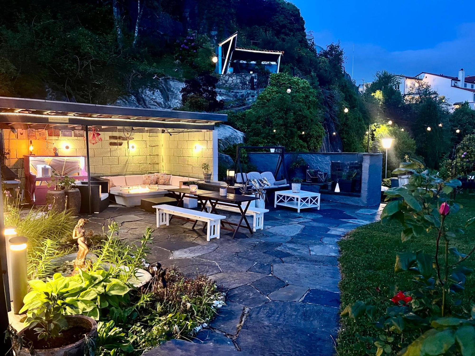 Villa Sentrumsnaer Enebolig Med Stor Hage, 100 M Fra Badestrand Bergen