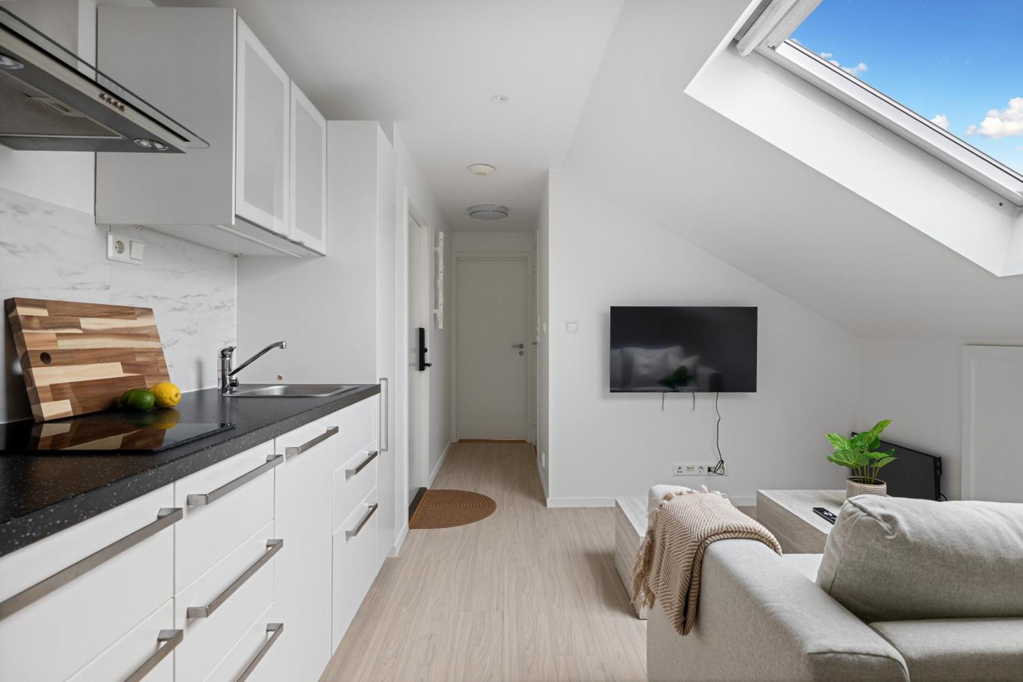 Apartment Quiet Area - Sun Terrace - Mountain Views *