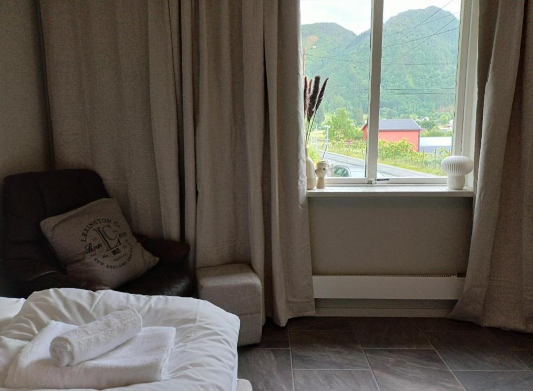 Nesvika Nature Reserve Home, Only 25 Min From Holiday home Bergen
