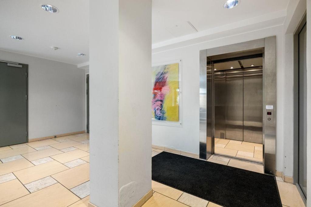 Apartment W Balcony