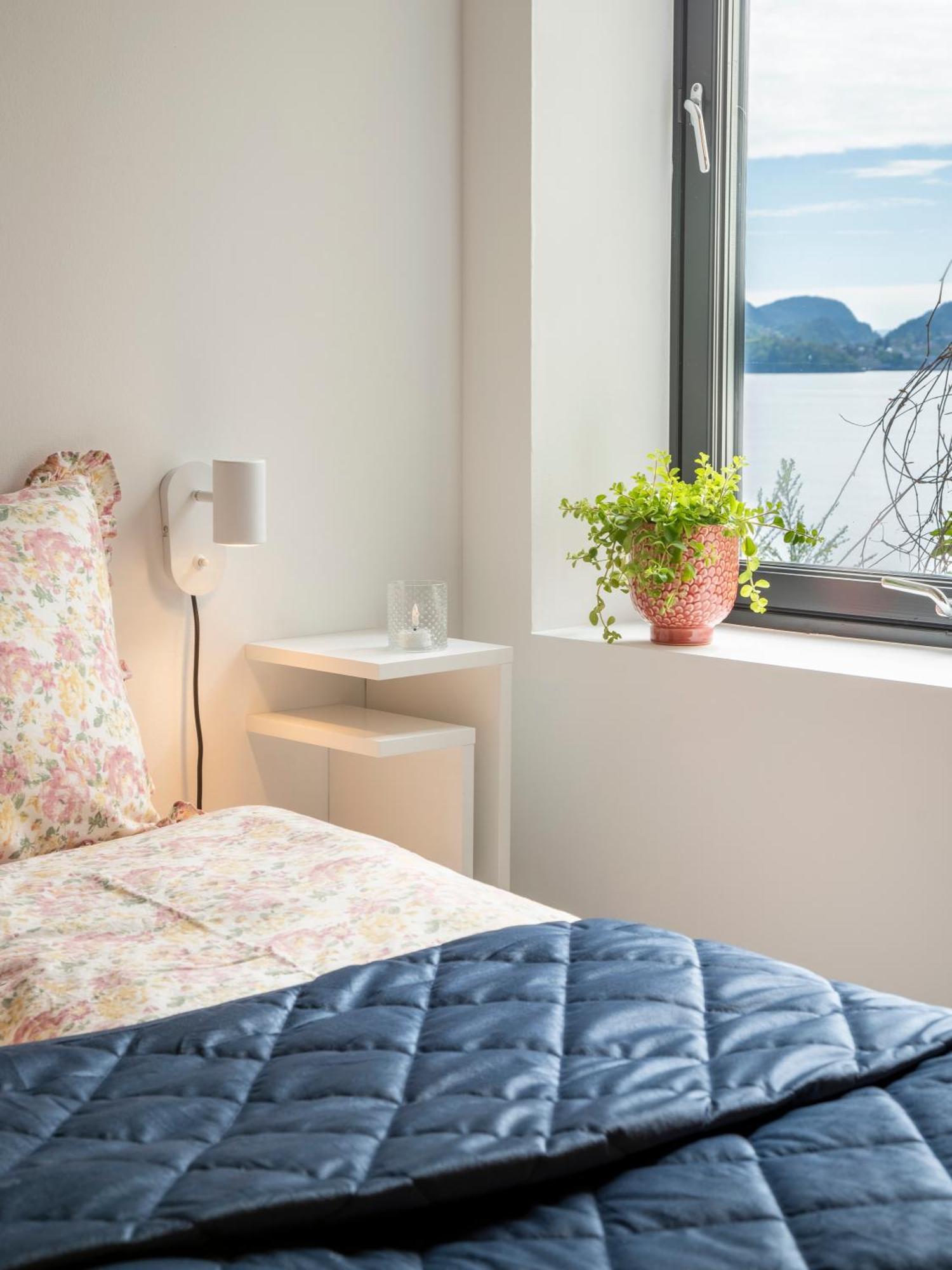 Panoramic View With Private Terrace Bergen